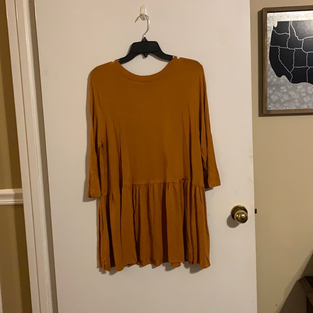 Mustard colored long top